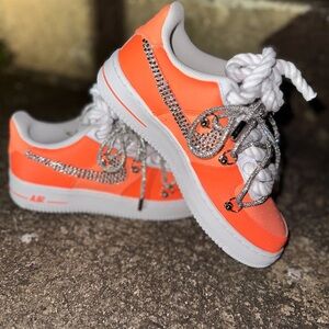 Hello, Im selling these shoes! They have been worn at least two times